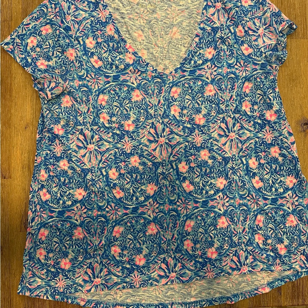 Lilly Pulitzer Blue and Pink Patterned Short Sleeve Top